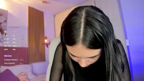 Mia Nevaeh - follow me online show from 06-05-26, 08:47
