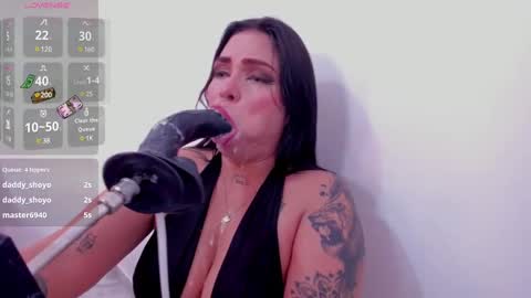 Snapshot of mia_novoa_2 chatting on 03-05-25, 09:04 mia novoa online show from 03-05-25, 09:04