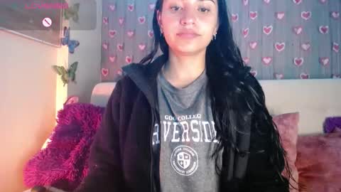 Snapshot of mia_petitebaby chatting on 03-24-26, 02:16 Ma online show from 03-24-26, 02:16