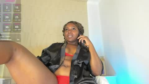 Snapshot of mia_pineda chatting on 06-08-26, 05:57 Mariana online show from 06-08-26, 05:57