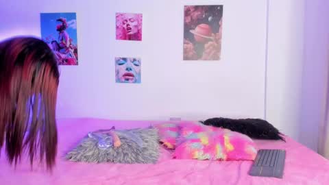 mia_purplee online show from 09-16-25, 03:18