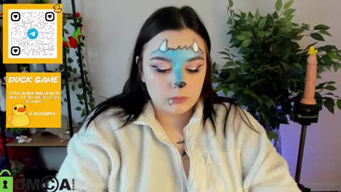 Mia online show from 01-18-26, 01:09