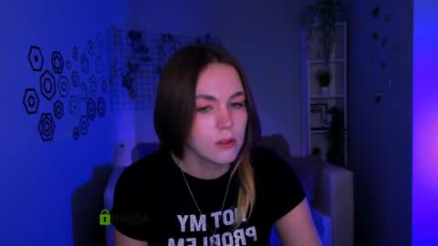 mia online show from 04-13-26, 09:04