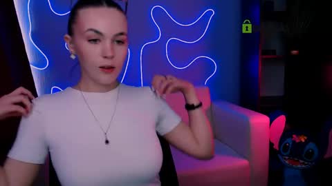 mia online show from 04-15-26, 09:16