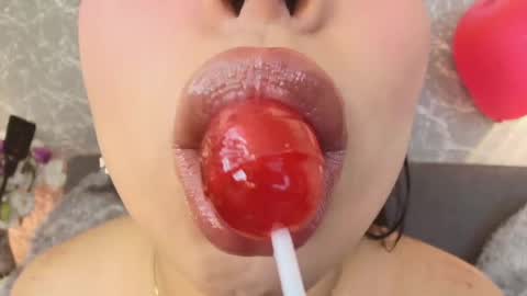 Mia Roux online show from 02-20-25, 07:19