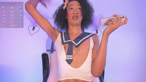 Snapshot of mia_royal chatting on 05-28-26, 05:43 mia_royal online show from 05-28-26, 05:43