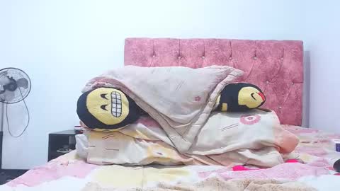 Cintia Rodriguez online show from 01-23-25, 02:12