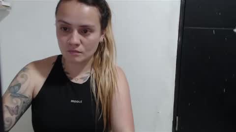 Mia Sepulveda online show from 01-08-25, 01:21