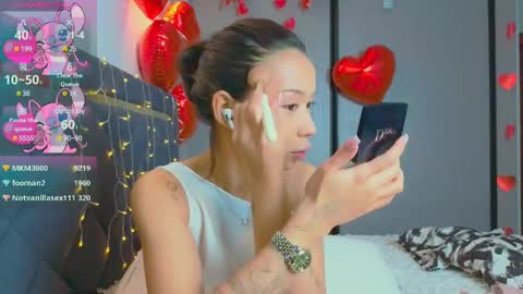 Snapshot of mia_sirenia chatting on 02-15-25, 12:43 Mia online show from 02-15-25, 12:43