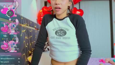 Snapshot of mia_sirenia chatting on 02-16-25, 08:43 Mia online show from 02-16-25, 08:43