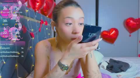 Snapshot of mia_sirenia chatting on 02-24-25, 12:37 Mia online show from 02-24-25, 12:37