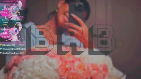 Snapshot of mia_sirenia chatting on 03-10-25, 06:27 Mia online show from 03-10-25, 06:27