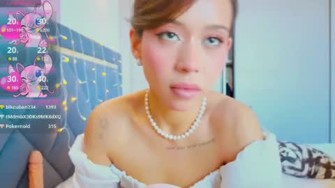 Snapshot of mia_sirenia chatting on 03-10-25, 09:32 Mia online show from 03-10-25, 09:32