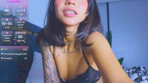 Snapshot of mia_sirenia chatting on 09-18-25, 03:25 Mia online show from 09-18-25, 03:25