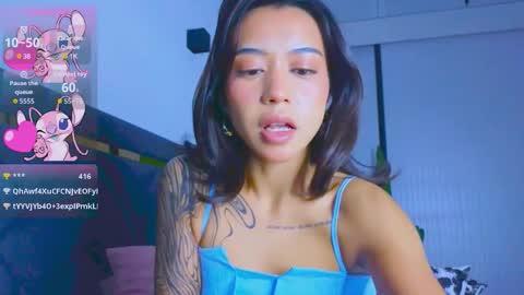 Snapshot of mia_sirenia chatting on 09-23-25, 12:41 Mia online show from 09-23-25, 12:41