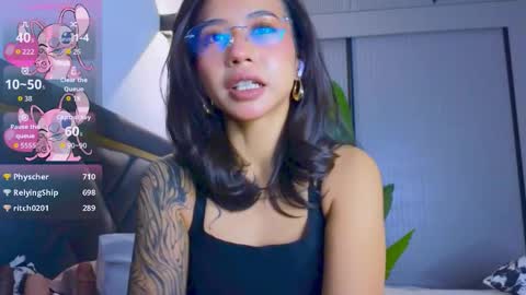 Snapshot of mia_sirenia chatting on 11-16-25, 03:28 Mia online show from 11-16-25, 03:28