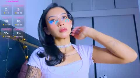 Snapshot of mia_sirenia chatting on 01-09-26, 11:35 Mia online show from 01-09-26, 11:35