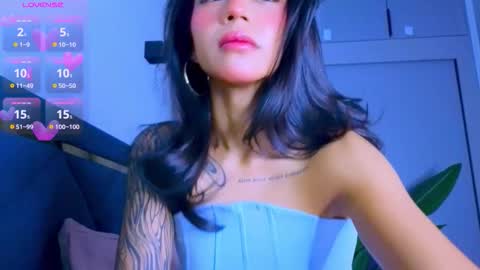 Snapshot of mia_sirenia chatting on 02-19-26, 02:57 Mia online show from 02-19-26, 02:57