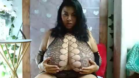 Mia squirt big INDEPENDENT MODEL...ONLYFANS  online show from 03-08-26, 02:54