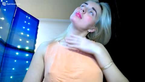 Mia. online show from 12-08-24, 08:36