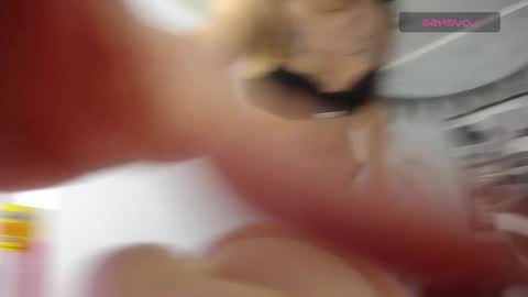 Snapshot of mia_swift_ch chatting on 12-13-25, 10:37 mia_swift_ch online show from 12-13-25, 10:37