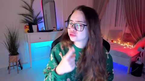 VixenMia online show from 02-10-25, 03:24