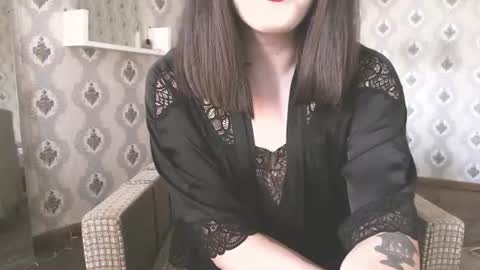 Snapshot of mia_wallase chatting on 07-13-26, 09:23 mia_wallase online show from 07-13-26, 09:23