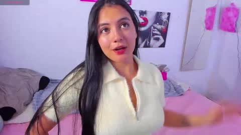 Snapshot of miaa_013 chatting on 11-29-25, 02:53 baby miaa online show from 11-29-25, 02:53