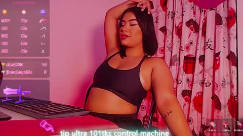 Mia online show from 01-11-25, 06:54