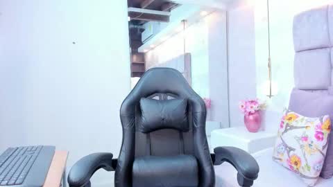 miaa_diamondd online show from 03-02-26, 10:38