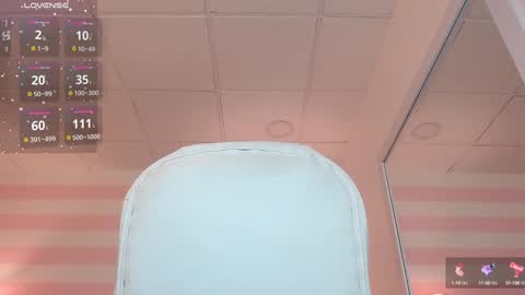 Mia online show from 01-15-25, 03:18