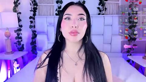 Mia online show from 11-15-25, 12:02