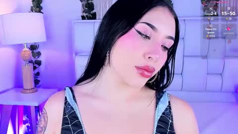 Mia online show from 03-04-26, 11:27