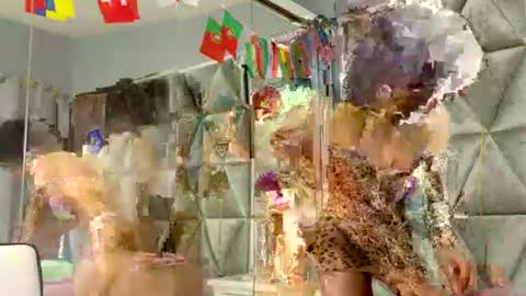 Snapshot of miaa_grace_ chatting on 06-20-26, 01:47 MIIA online show from 06-20-26, 01:47