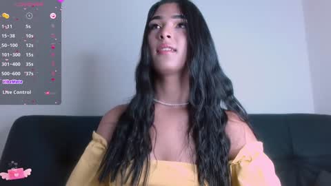 Snapshot of miaa_heart chatting on 01-23-25, 02:28 Mia online show from 01-23-25, 02:28