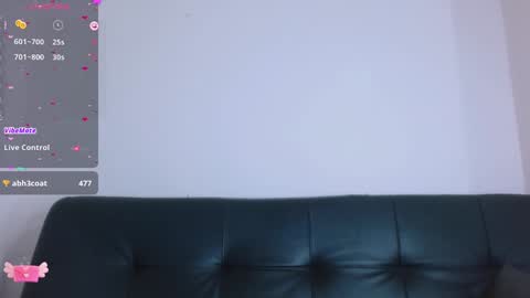 Snapshot of miaa_heart chatting on 01-24-25, 02:30 Mia online show from 01-24-25, 02:30
