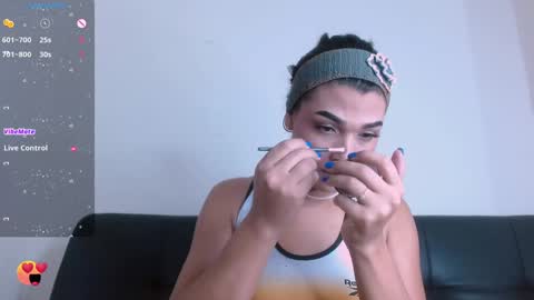 Snapshot of miaa_heart chatting on 02-03-25, 02:24 Mia online show from 02-03-25, 02:24