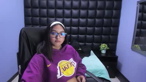 Miaa online show from 12-20-25, 01:56