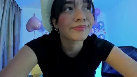 Snapshot of miaa_z chatting on 02-12-25, 03:38 Miaa online show from 02-12-25, 03:38
