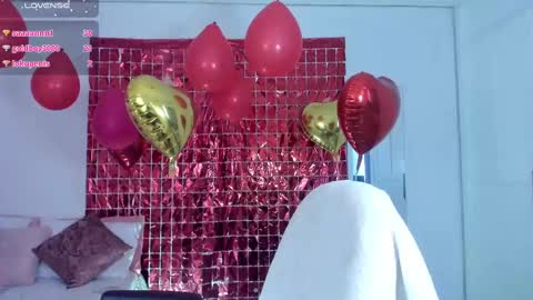 Snapshot of miaa_z chatting on 02-14-25, 06:29 Miaa online show from 02-14-25, 06:29