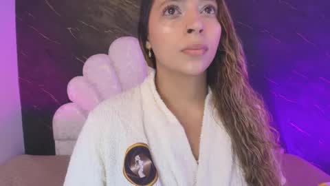 Snapshot of miaabrown__ chatting on 05-15-26, 12:01 Mia online show from 05-15-26, 12:01