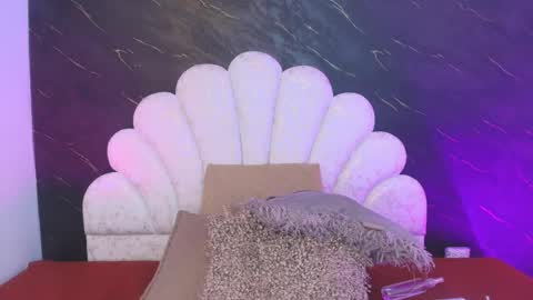 Snapshot of miaabrown__ chatting on 06-03-26, 12:08 Mia online show from 06-03-26, 12:08