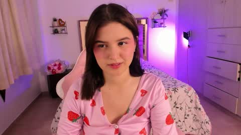 Mia  online show from 03-20-26, 04:34