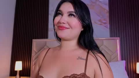 Miaa Farrel online show from 07-11-26, 10:11