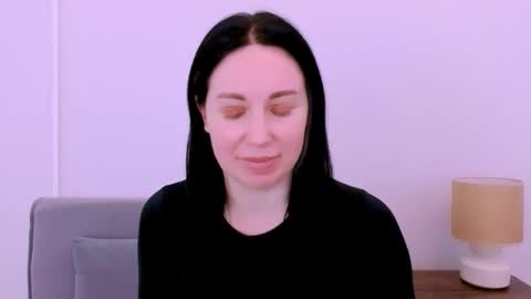 Snapshot of miaalluring chatting on 04-20-26, 05:48 Mia online show from 04-20-26, 05:48
