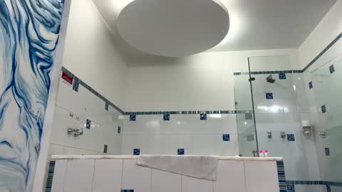 miaandluciferxxx online show from 02-02-25, 11:53