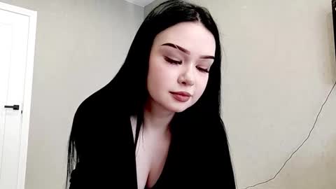 Snapshot of miaaster chatting on 02-28-26, 08:04 Mia online show from 02-28-26, 08:04