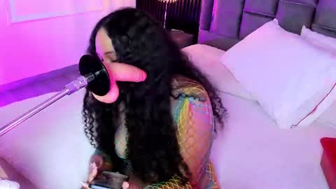 Snapshot of miablackrose chatting on 07-29-26, 05:11 miablackrose online show from 07-29-26, 05:11