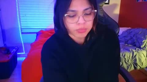 Snapshot of miacanela_xo chatting on 01-26-25, 06:07 Mia online show from 01-26-25, 06:07