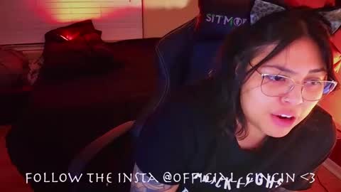 Snapshot of miacanela_xo chatting on 02-12-25, 02:35 Mia online show from 02-12-25, 02:35